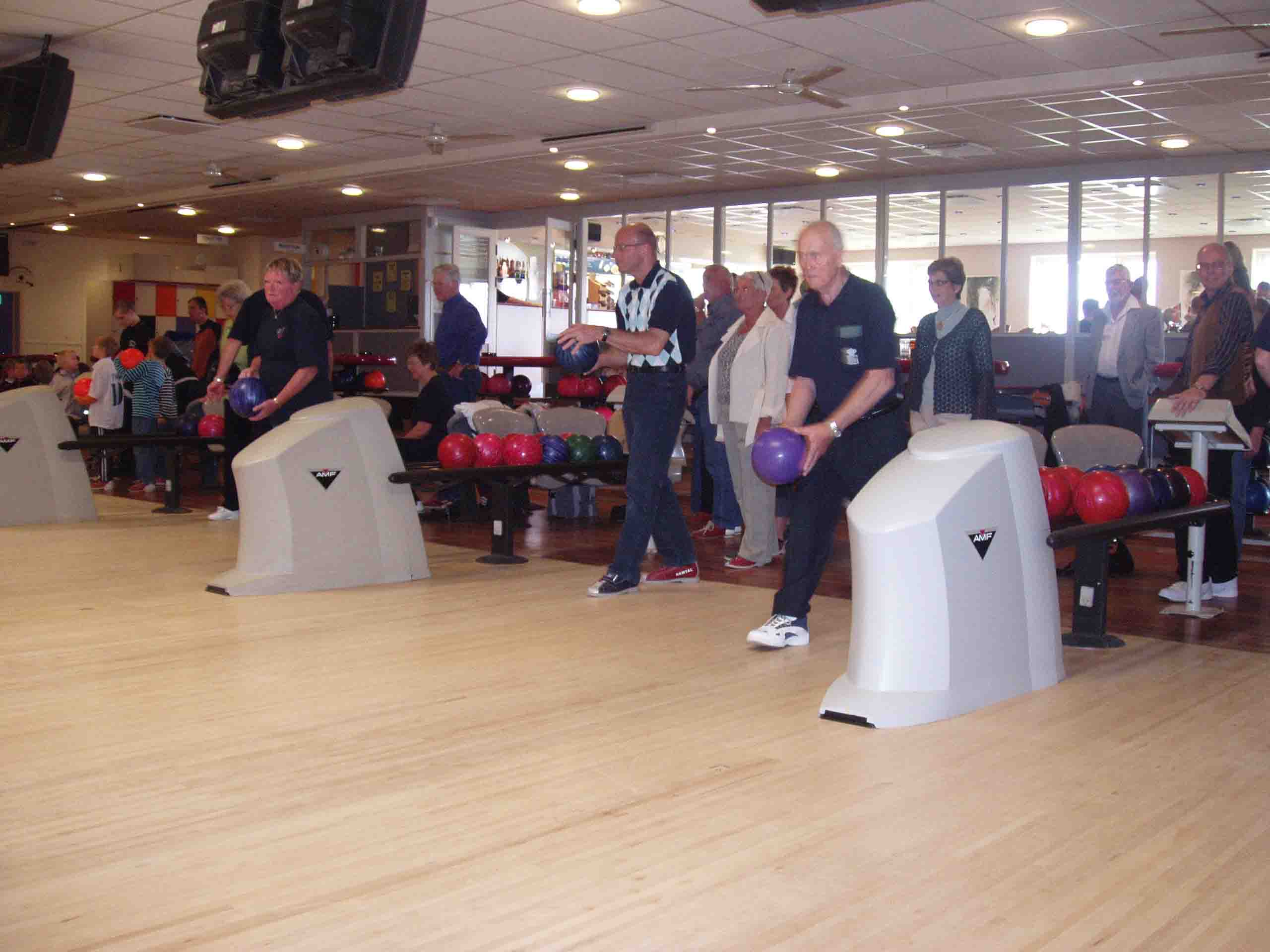 MKBowl07.jpg