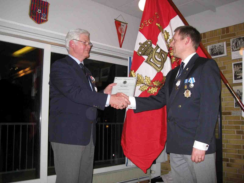 general1025.jpg