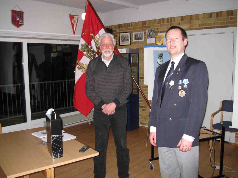 general1032.jpg