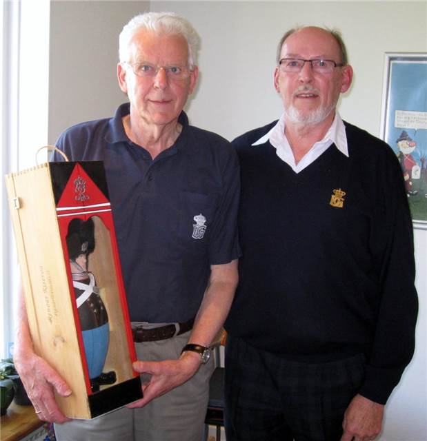 Børge med Anton som Året Bowler
2013/2014