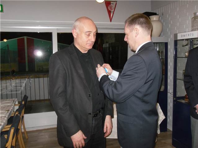 Ulrich Pade 10 års tegn