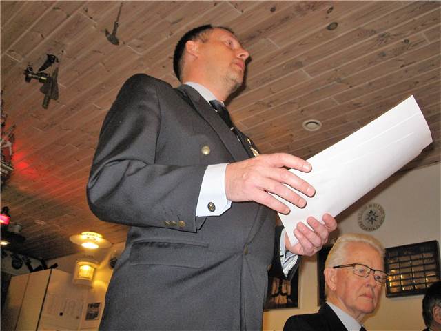 Formand Henrik Agerlin aflægger beretning.