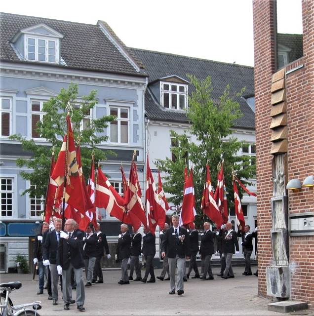 På vej til torvet.