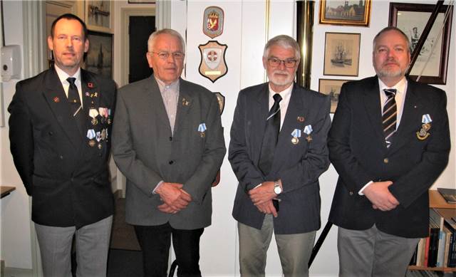 10 års tegn:
Andreas Nielsen-Vagn Preben Hansen-Peter M. Pedersen Bonde