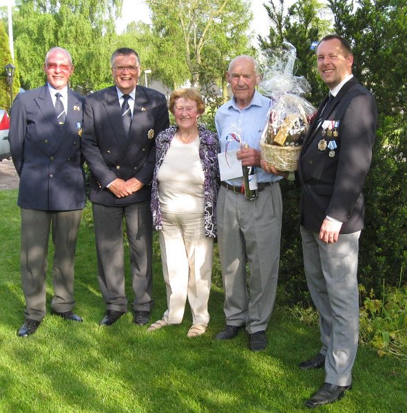 Tove og Poul Steffense krondiamantbryllup og 90 år den 21. maj 2012